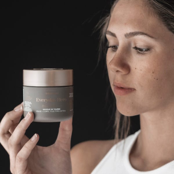 Model holding Nordic Mud jar